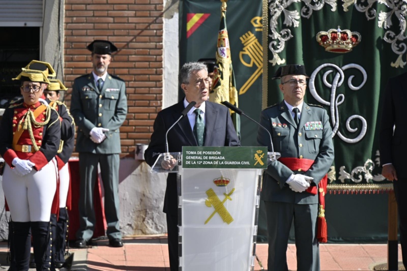 El director general preside la toma de posesión del nuevo jefe de la Guardia Civil en Castilla y León