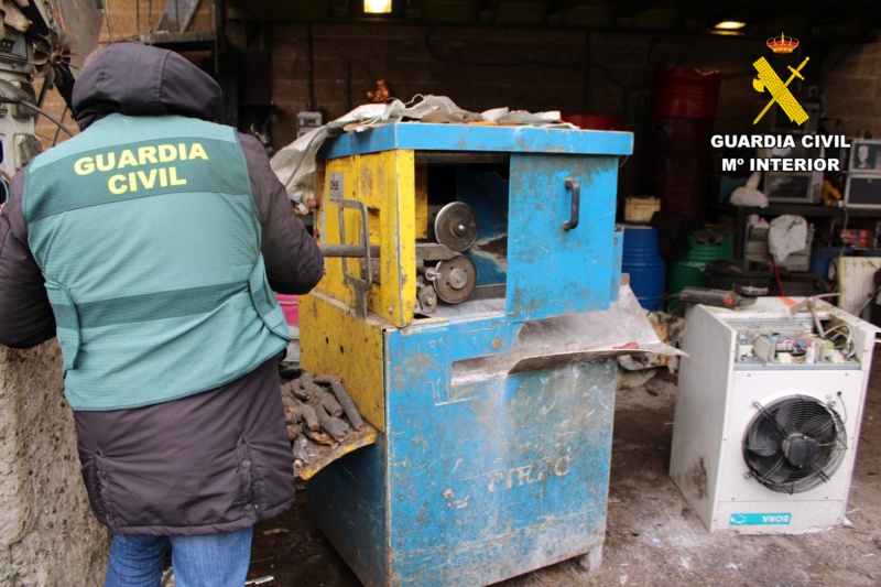 Detenidas e investigadas 17 personas por el robo de tonelada y media de cobre en Ávila y Valladolid